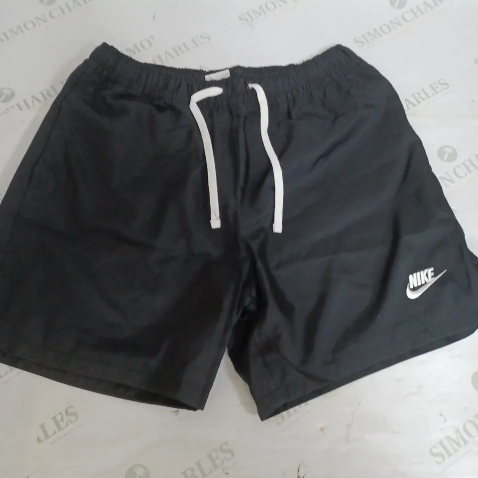 NIKE SWIMMING SHORTS IN BLACK - SMALL