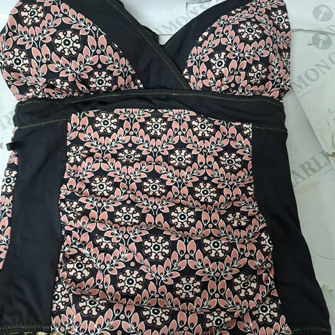 SUNSHINR SWIMSUIT BLACK MULTI SIZE 10