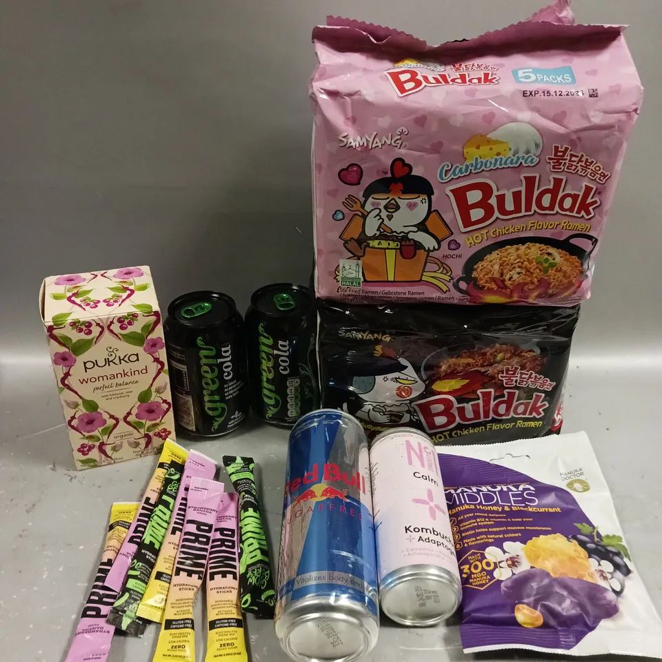 APPROXIMATELY 15 ASSORTED FOOD/DRINK PRODUCTS TO INCLUDE BULDAK NOODLES, PRIME HYDRATION SACHETS, MANUKA MIDDLES ETC 
