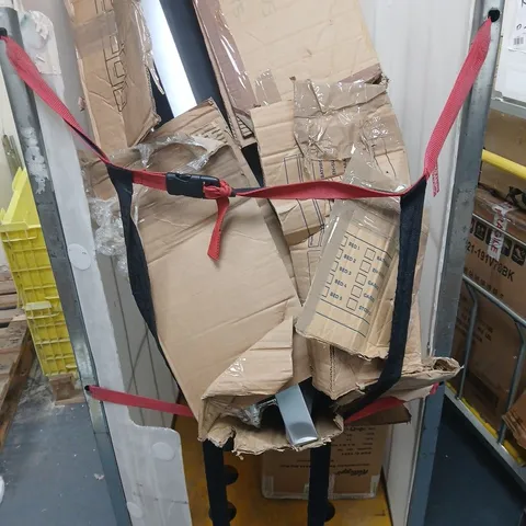 CAGE OF APPROXIMATELY 3 DAMAGED KLARSTEIN ITEMS
