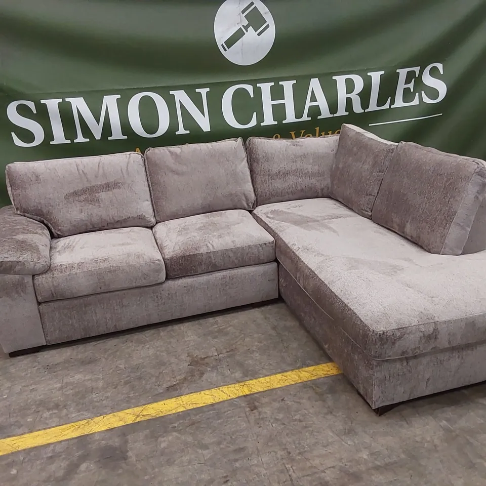 SALERNO STANDARD SEATER FABRIC RIGHT HAND CORNER CHAISE SOFA  RRP £999