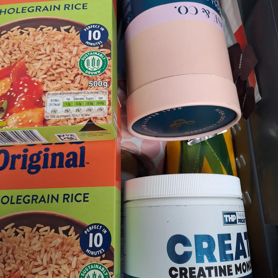 BOX OF APPROXIMATELY 15 ITEMS TO INCLUDE BENS ORIGINAL RICE, COLLAGEN PEPTIDES, PRE-WORKOUT ETC