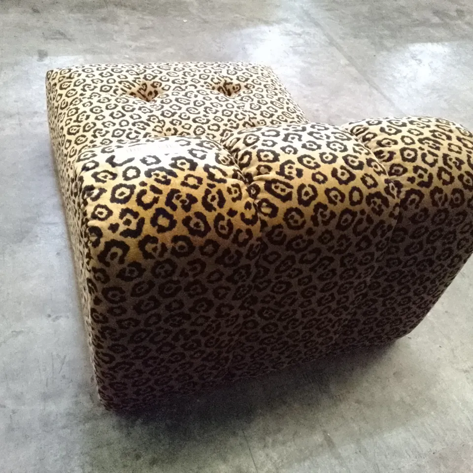 QUALITY DESIGNER SOFOLOGY SOFA SECTION - CHEETAH PRINT FABRIC 