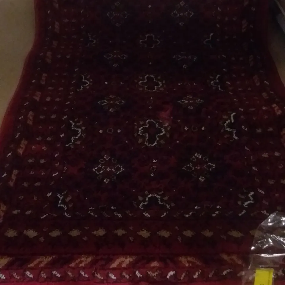 JERICHO LOOPED/HOOKED RED RUG 60X220CM