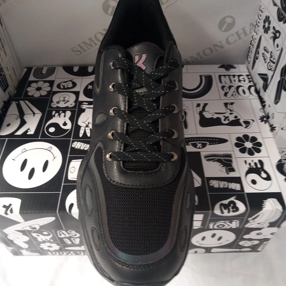 BRAND NEW BOXED PAIR OF KOI DUSTY BLACK RAINBOW MEN'S CADIAN TRAINERS SIZE 8