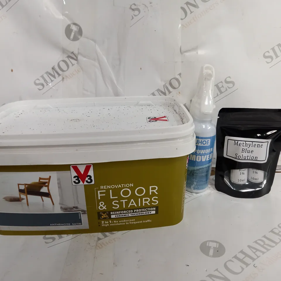 BOX OF APPROXIMATELY 4 ASSORTED ITEMS TO INCLUDE - METHYLENE BLUE SOLUTION - OUHOE IRON POWOER REMOVER - RENOVATION FLOOR & STAIRS ECT