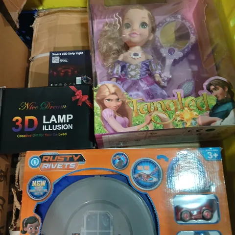 PALLET OF ASSORTED PRODUCTS TO INCLUDE; 3D LAMP ILLUSION, TANGLED DOLL, RUSTY RIVETS TOY AND BIKE/SCOOTER PARTS