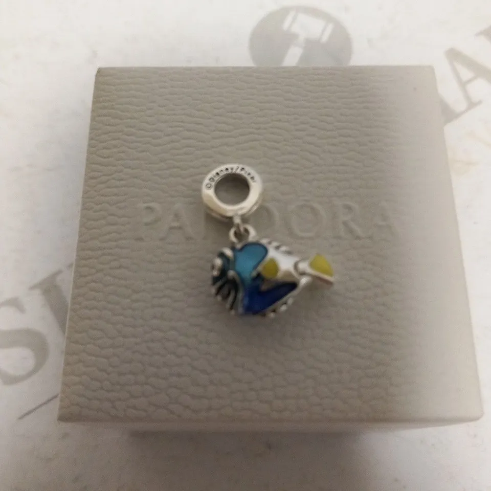 BOXED PANDORA DISNEY/PIXAR FISH CHARM