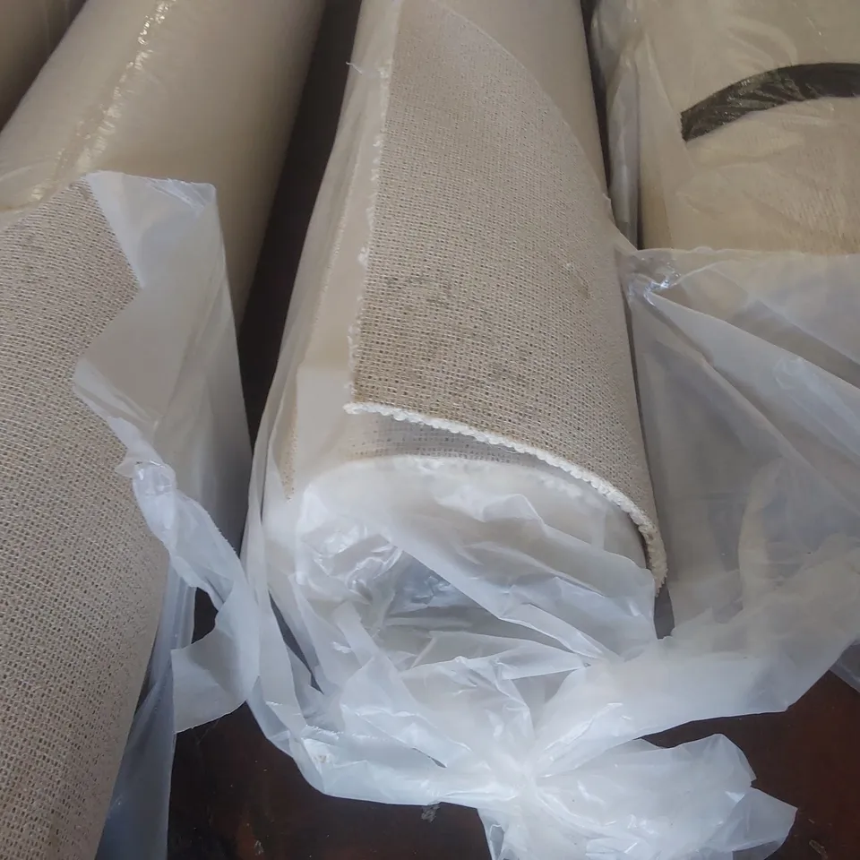 ROLL OF QUALITY SISAL WEAVE OATMEAL CARPET - APPROXIMATELY 4.5 x 5m
