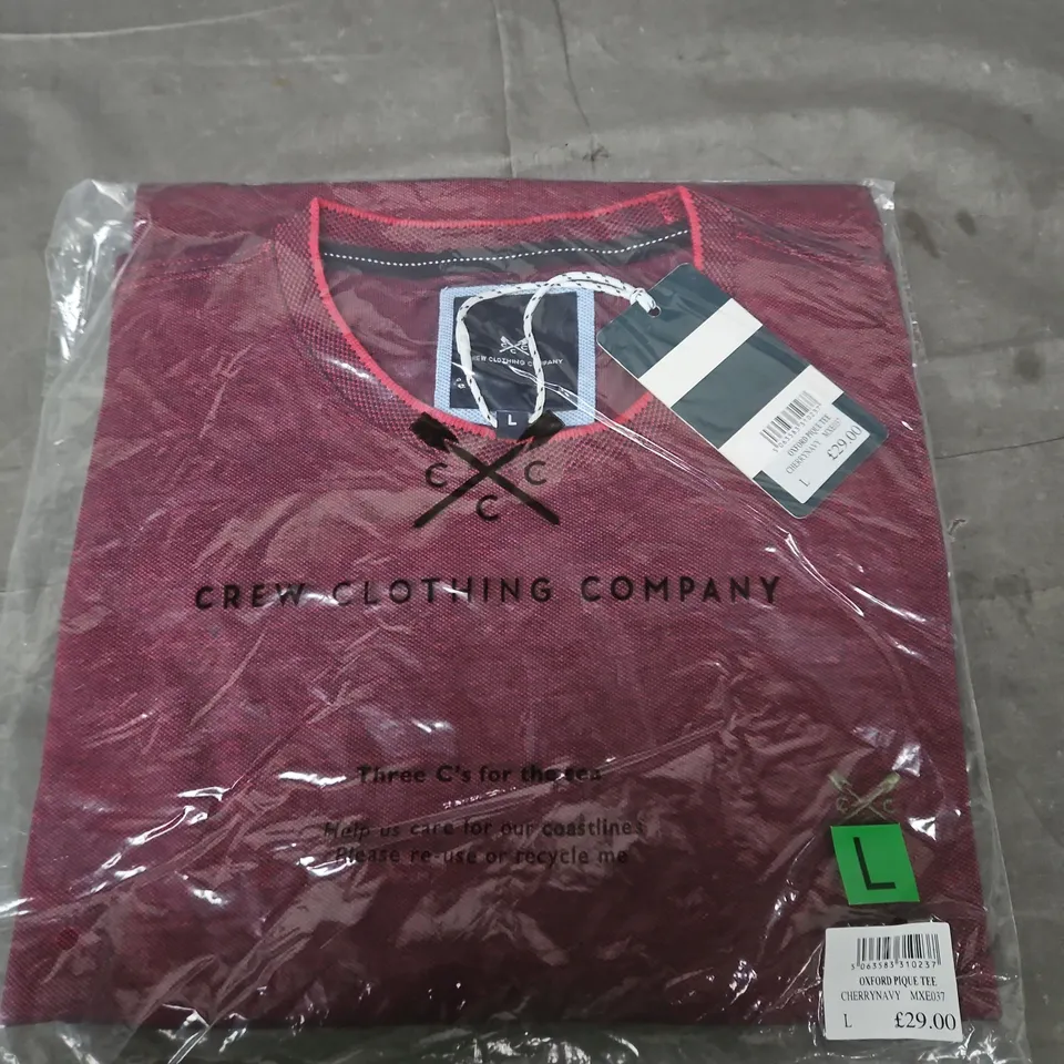 CREW CLOTHING COMPANY OXFORD PIQUE TEE - CHERRY NAVY - MEN'S UK SIZE L