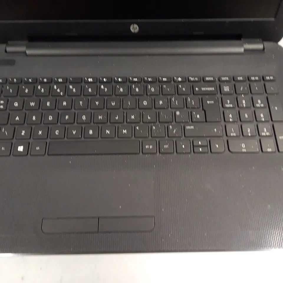 UNBOXED HP PAVILLION INTEL CORE I3 TPN-C125 LAPTOP