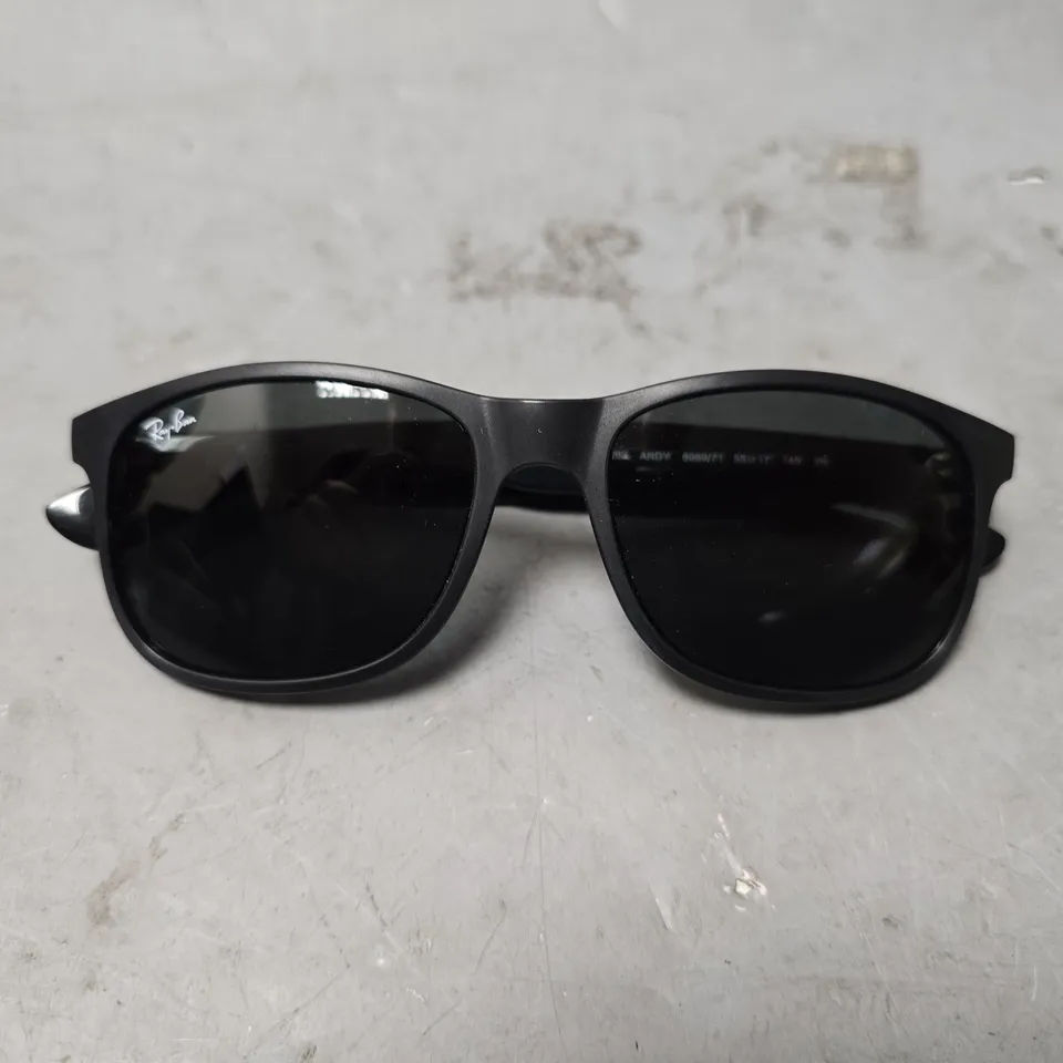 RAY BAN ANDY IN MATTE BLACK 