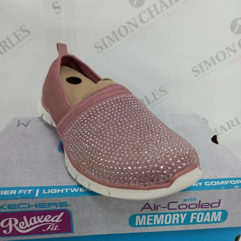 SKECHERS PINK SLIP ON SHOES - SIZE 4
