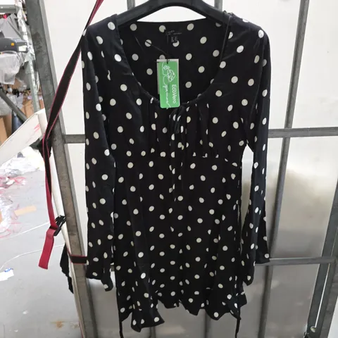 NOBODY'S CHILD POLKA DOT DRESS – UK 12 (EU 40, US 8)