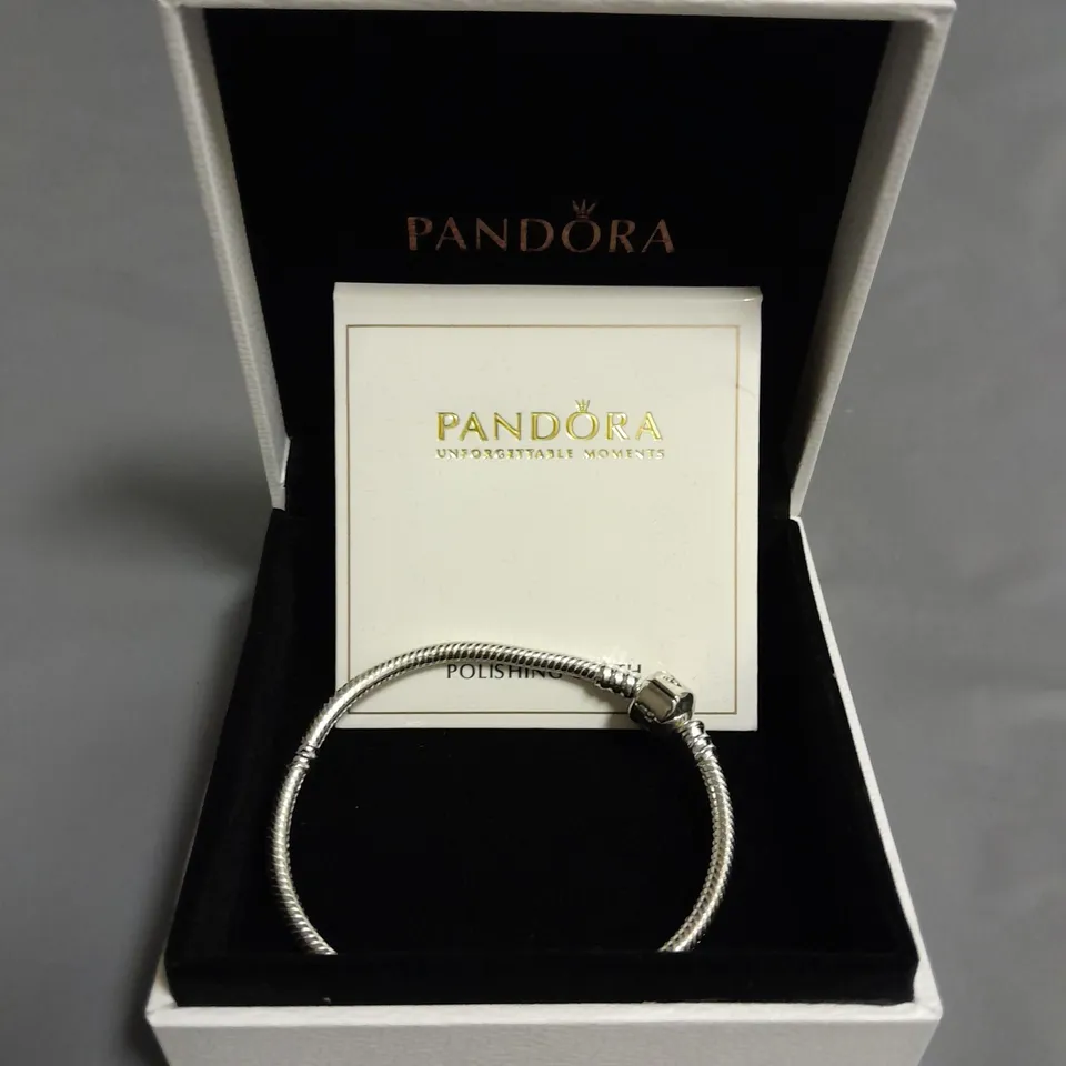 BOXED PANDORA BRACELET 