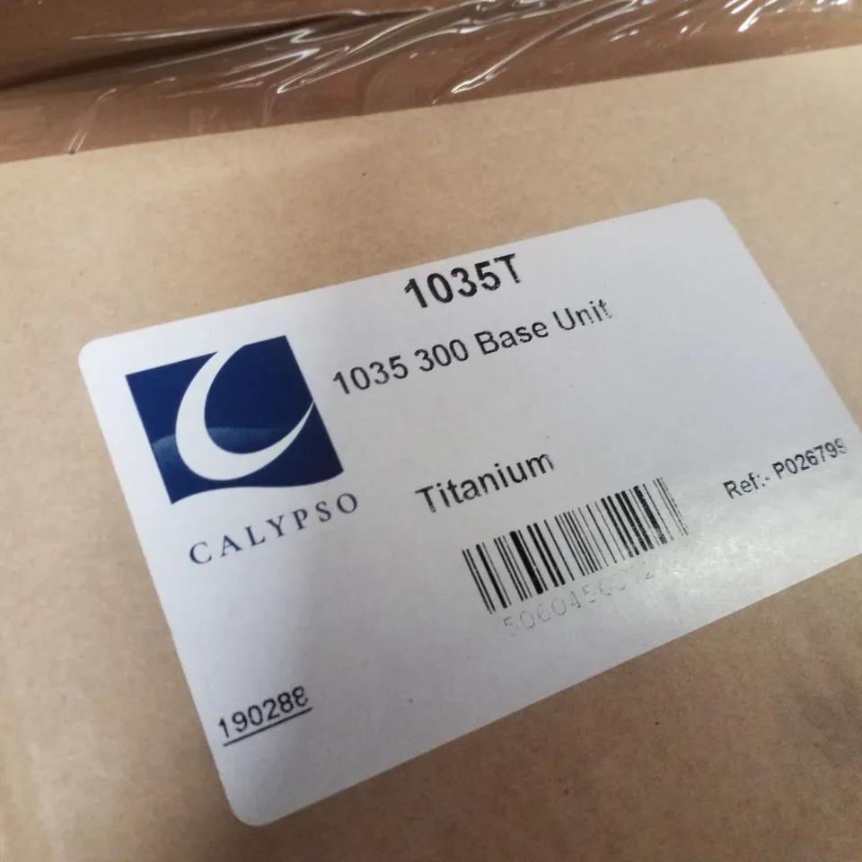 PALLET CONTAINING ASSORTED BOXED CALYPSO BASINS & BASE UNITS 
