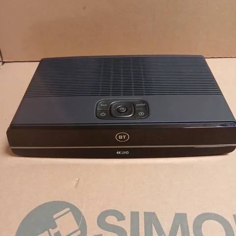 BT DTR-T4000 4K UHD SET-TOP BOX