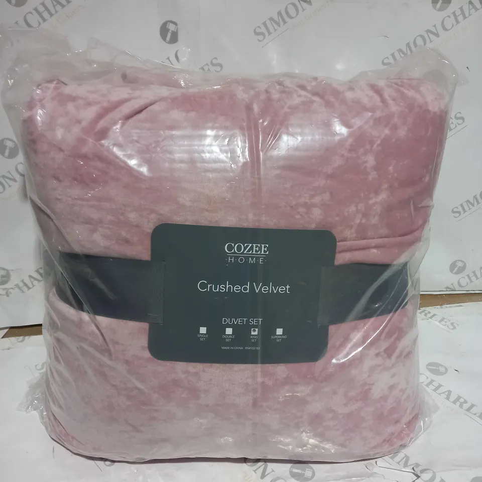 OUTLET COZEE HOME CRUSHED VELVET 4 PIECE DUVET SET - KING SET