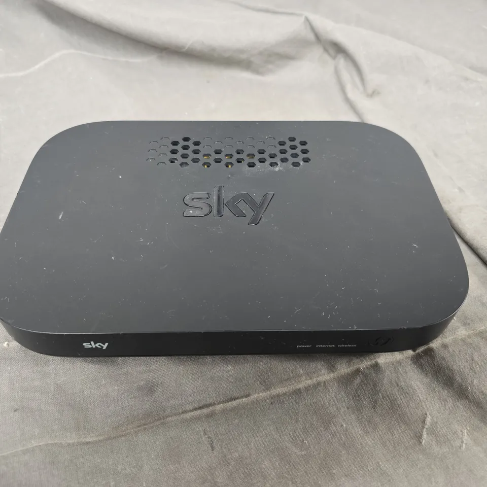 SKY MODEM ER110