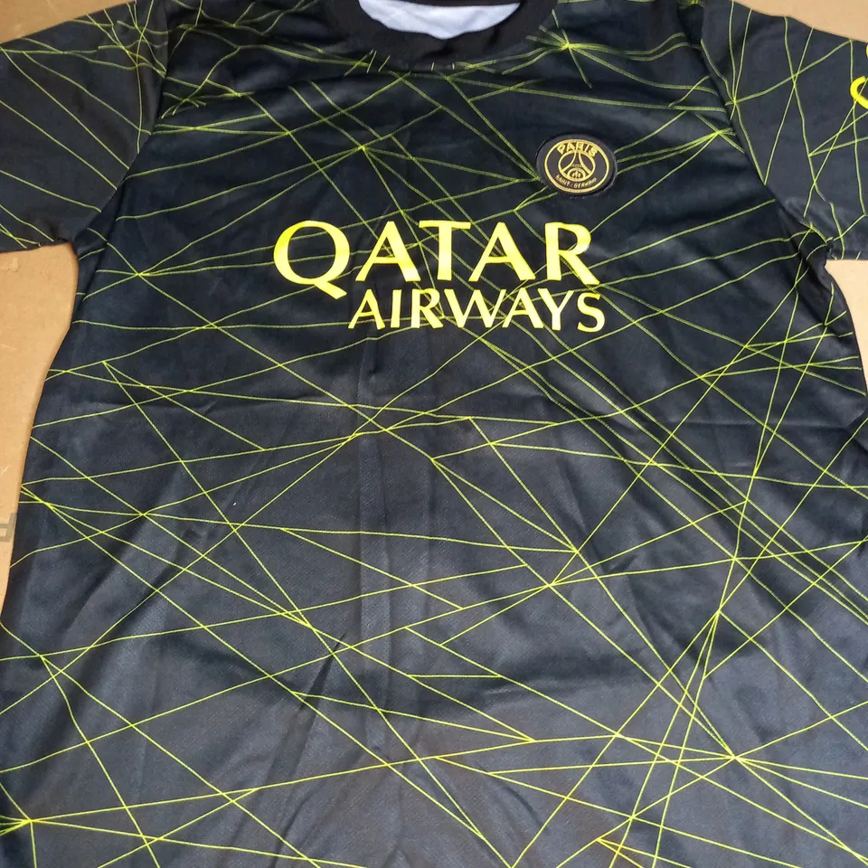 PSG FC FULL AWAY KIT WITH NEYMAR JR 10 ON THE BACK SIZE 28