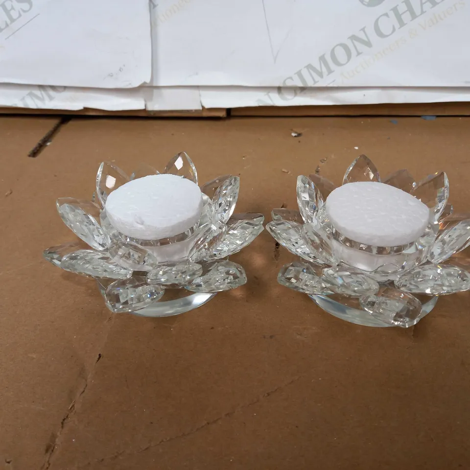 JULIEN MACDONALD SET OF 2 LOTUS FLOWER
