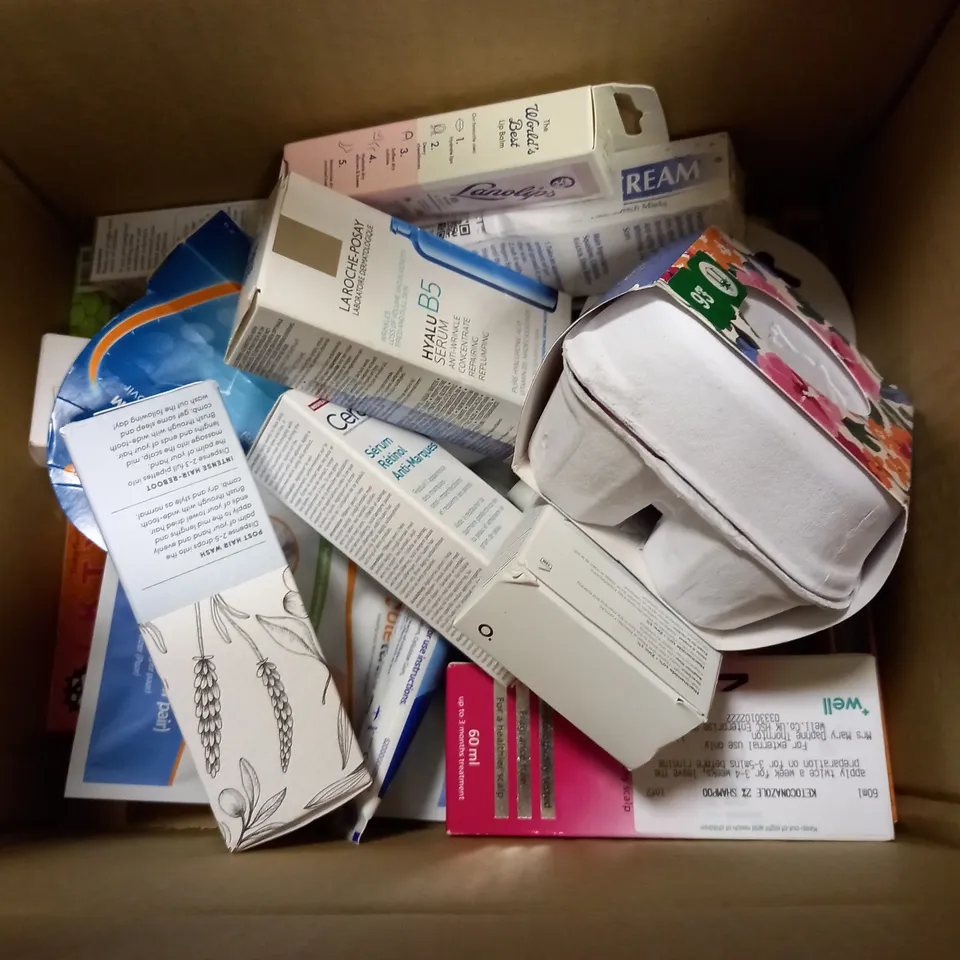BOX OF APPROXIMATELY 20 ASSORTED COSMETICS TO INCLUDE THE ORDINARY SUPPORT SET, JOULES BATH FIZZERS, CERAVE RETINOL SERUM ETC