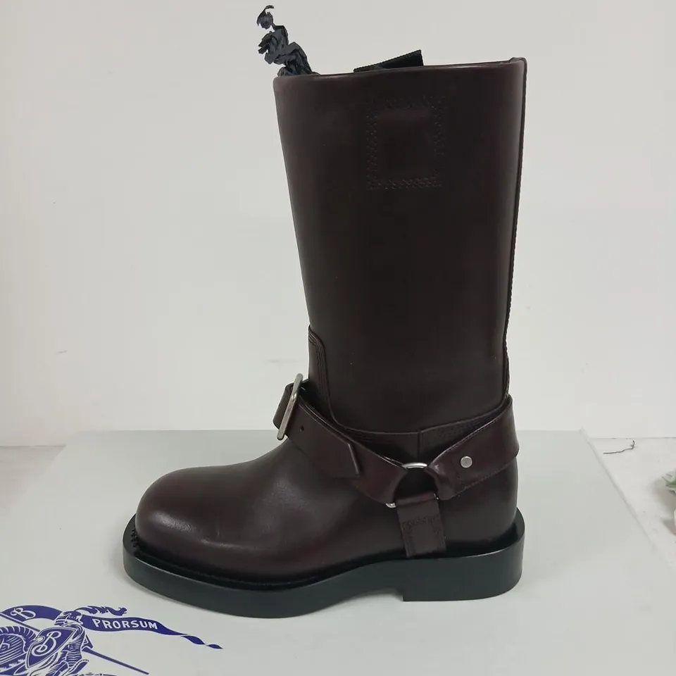 BURBERRY LEATHER KNEE-HIGH BOOTS – AUBERGINE, UK 3 (EU 36), BUCKLE STRAP