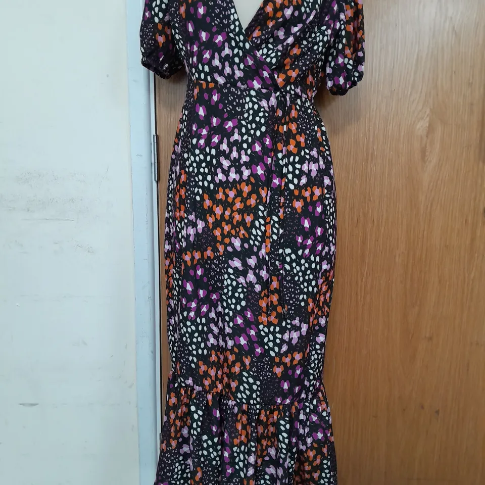 DOROTHY PERKINS MULTI ANIMAL WRAP MIDI DRESS - SIZE 8