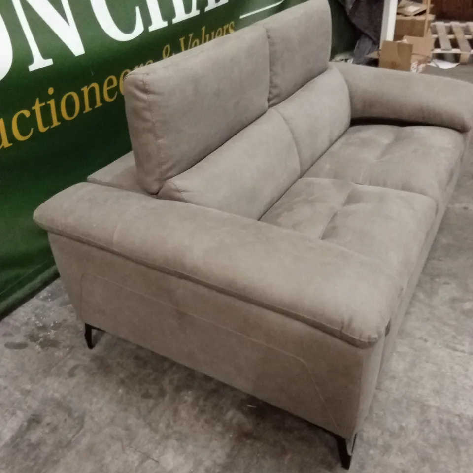 QUALITY DESIGNER ITALIAN MADE MARTINE 2 SEATER MAXI SOFA