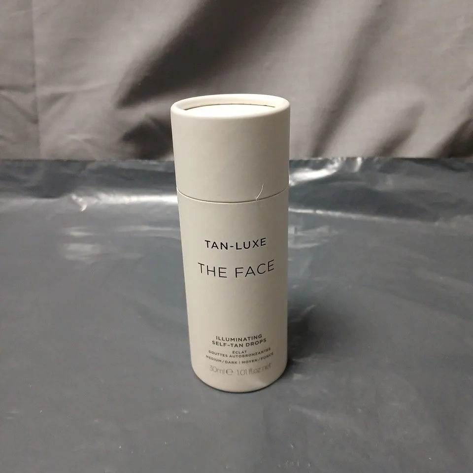TAN-LUXE THE FACE ILLUMINATING SELF-TAN DROPS – 30ML