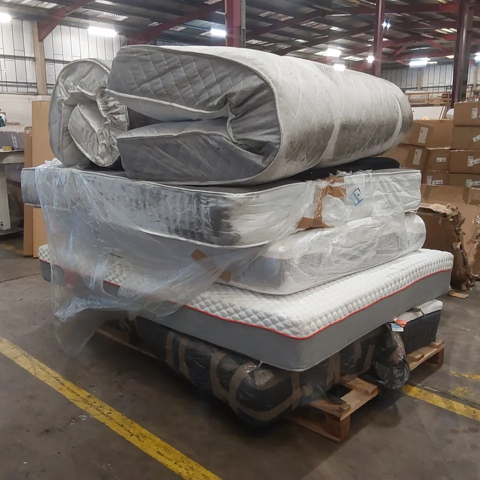 PALLET CONTAINING 6x ASSORTED MATTRESSES AND 1x HEADBOARD