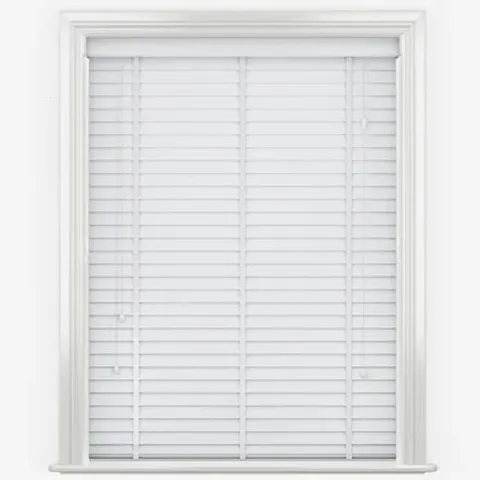 BOXED FAUXWOOD STRING BLIND - WHITE (1 BOX)