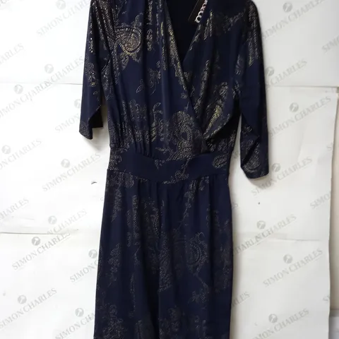 KIM & CO FOIL PAISLEY BRAZIL JERSEY JUMPSUIT IN NAVY SIZE MEDIUM 