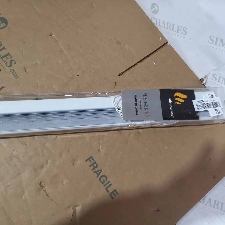 TAIYUHOMES VENETIAN BLIND APPROX 100X130 (COLLECTION)