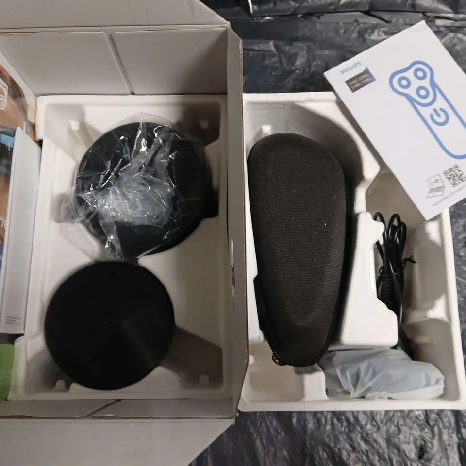 PHILIPS SHAVER 7000 SERIES ELECTRIC RAZOR – BLUE, BOXED WITH ACCESSORIES