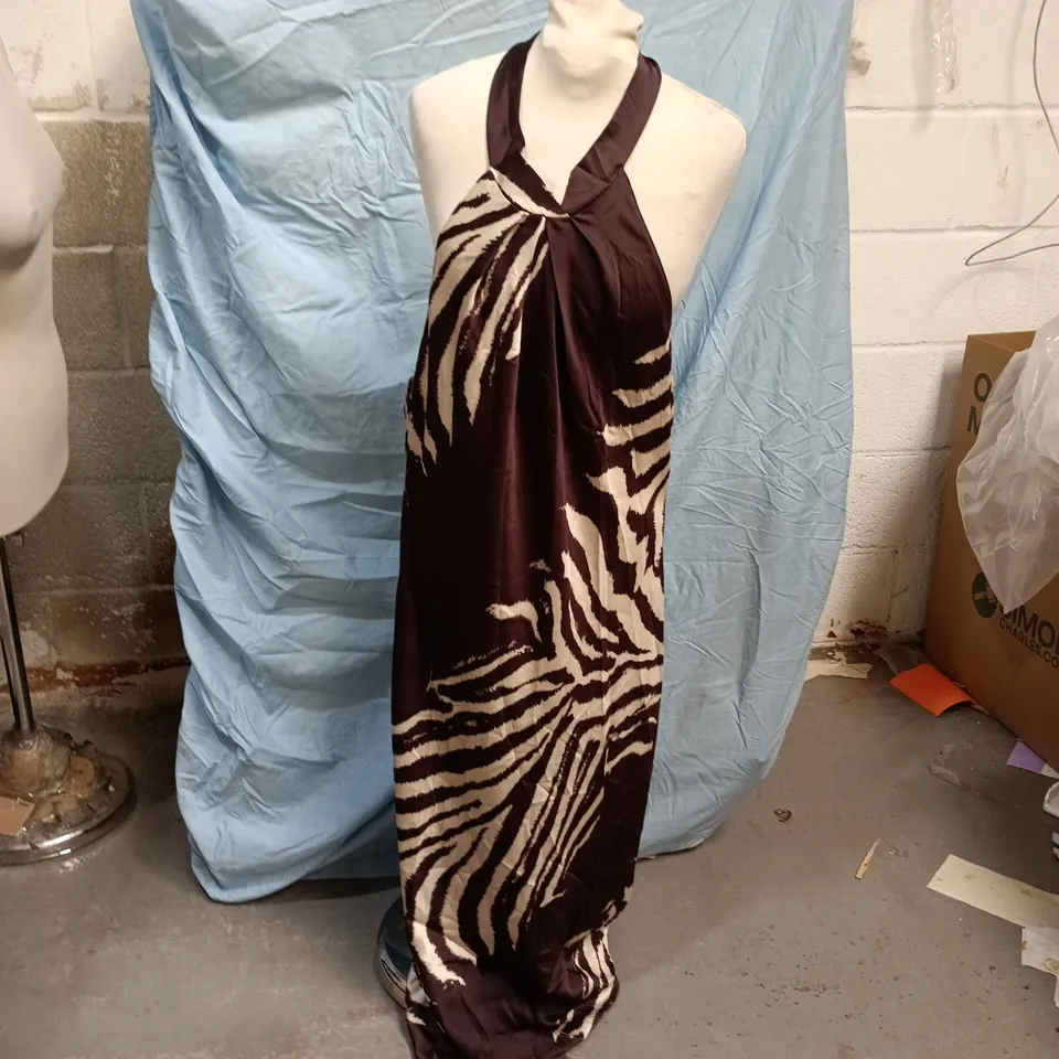 NEW LOOK ZEBRA PRINT SATIN HALTER DRESS – UK 16