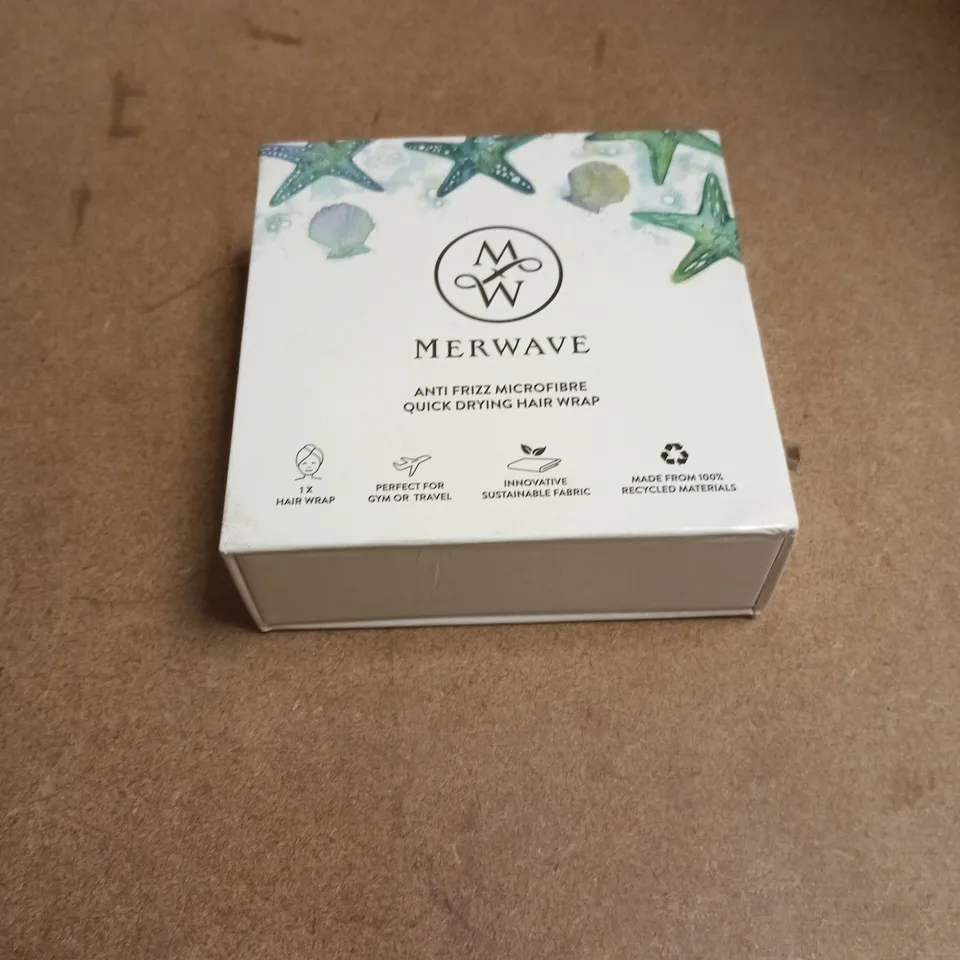 BOX OF APPROXIMATELY 10 ASSORTED BEAUTY PRODUCTS INCLUDING MERWAVE QUICK DRYING HAIR WRAP, FS HAND AND BODY LOTION AND ALWAYS DAILY