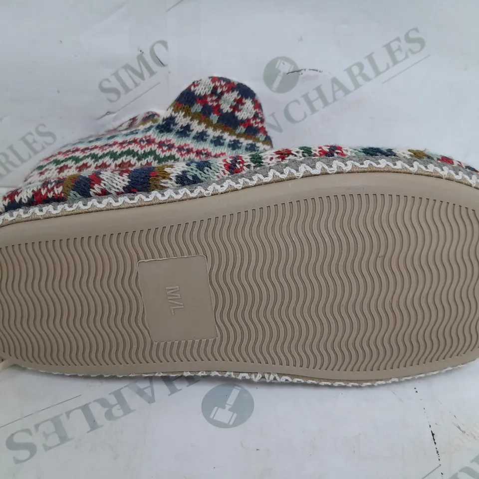 BOXED PAIR OF SEASALT CORNWALL SNOOZE SLIPPERS IN FLORAL - UK M/L