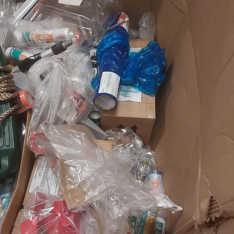 PALLET CONTAINING A VERY LARGE QUANTITY OF TOOLS AND ASSORTED EQUIPMENT INCLUDING: FOAM APPLICATOR GUNS, SWING, SILICONE SEALANT, LINE MARKING PAINT, DRILLABLE FILLER ECT