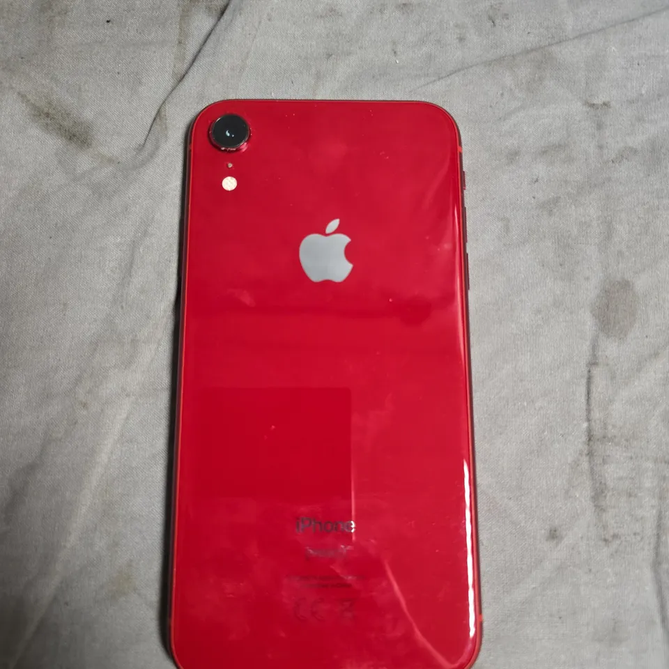 APPLE IPHONE XR SMARTPHONE