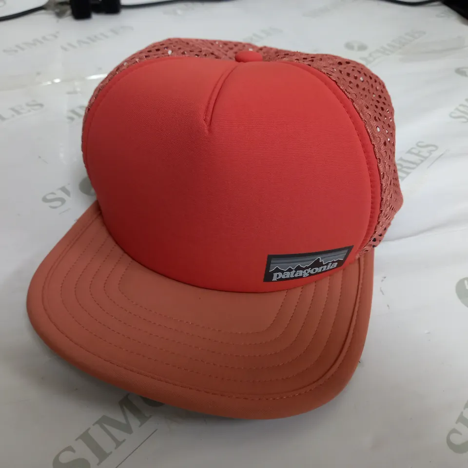 PATAGONIA ORANGE DUCKBILL TRUCKER HAT 
