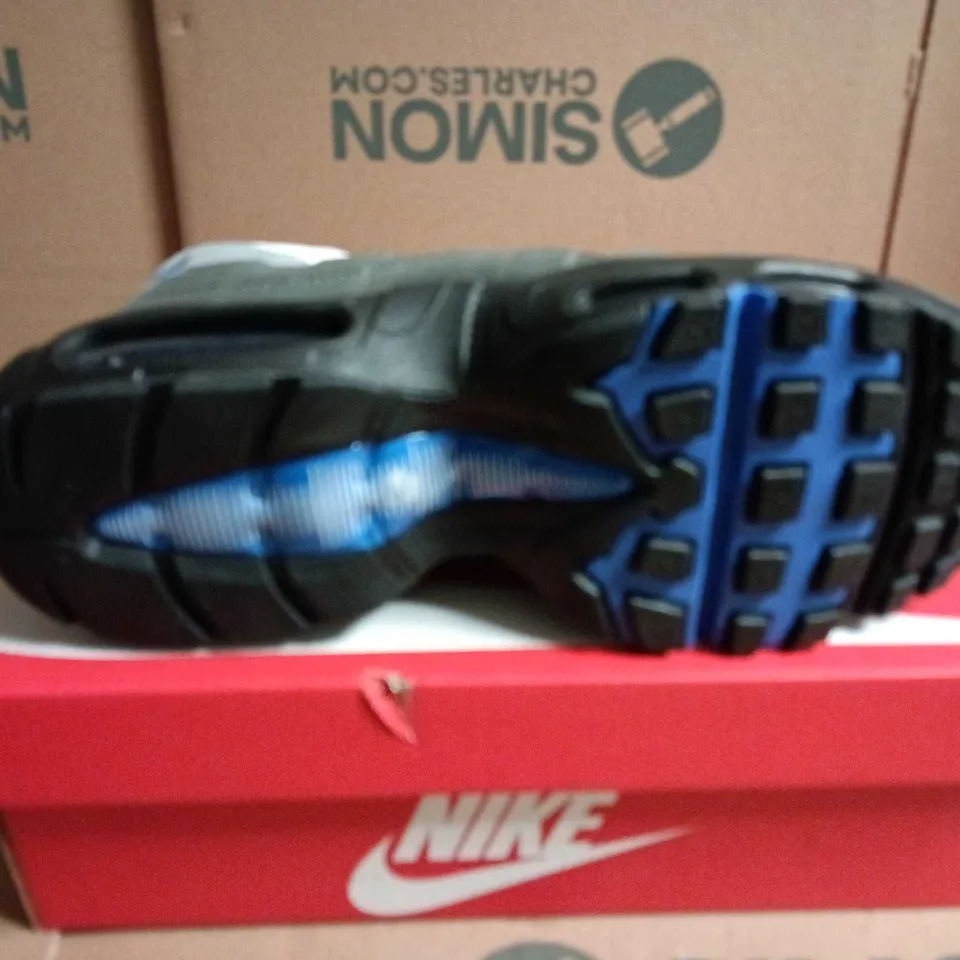 BOXED PAIR OF NIKE AIR MAX 95 TT – UK 9, GREY/ROYAL – MEN'S SHOES