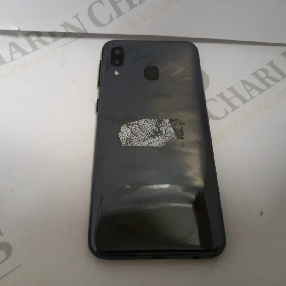 SAMSUNG GALAXY A20E
