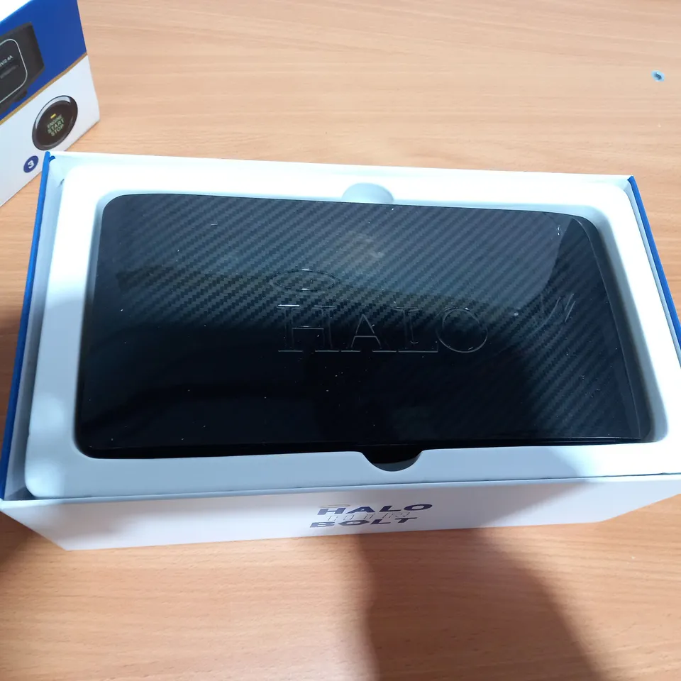 HALO BOLT PORTABLE  CHARGER