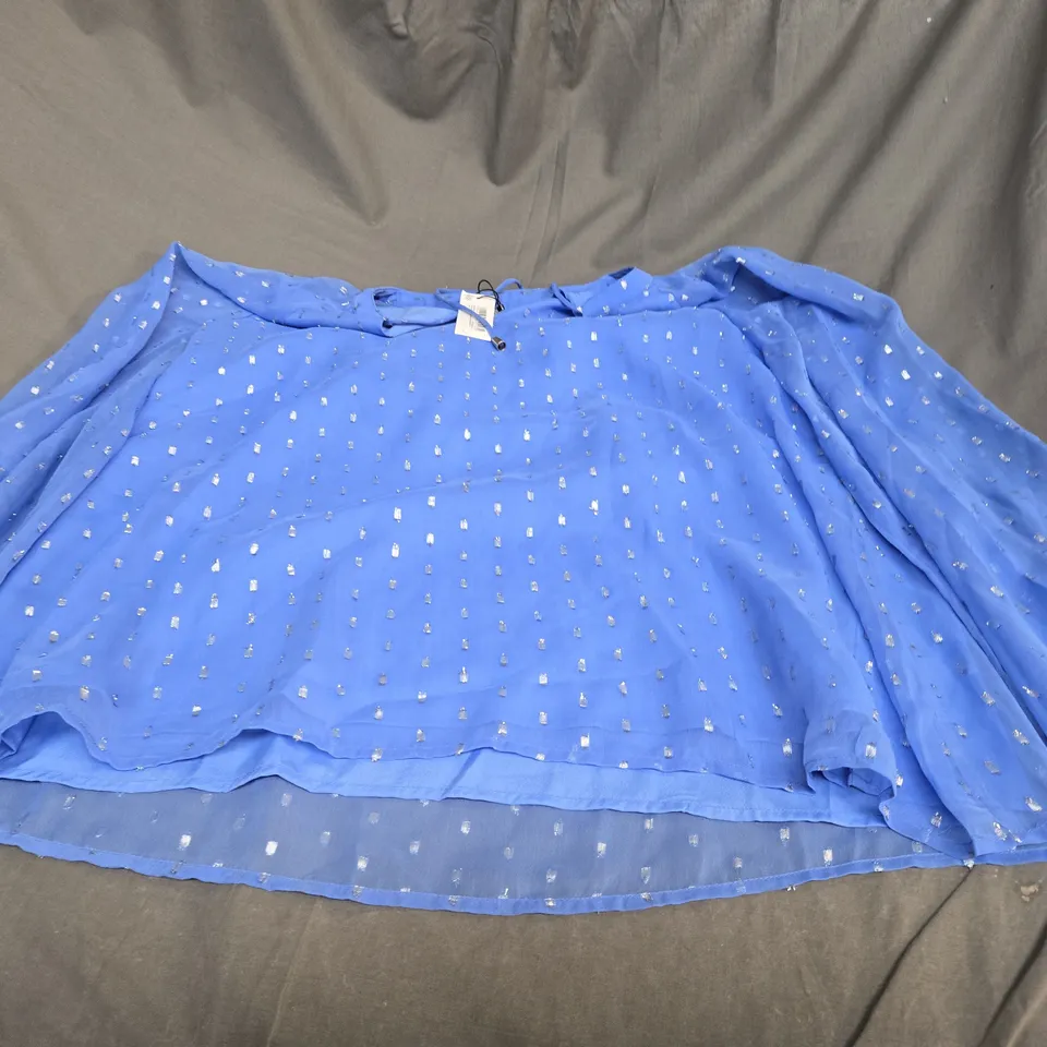 WALLIS TALL METALLIC SPOT TIE DETAIL BLOUSE SIZE 16