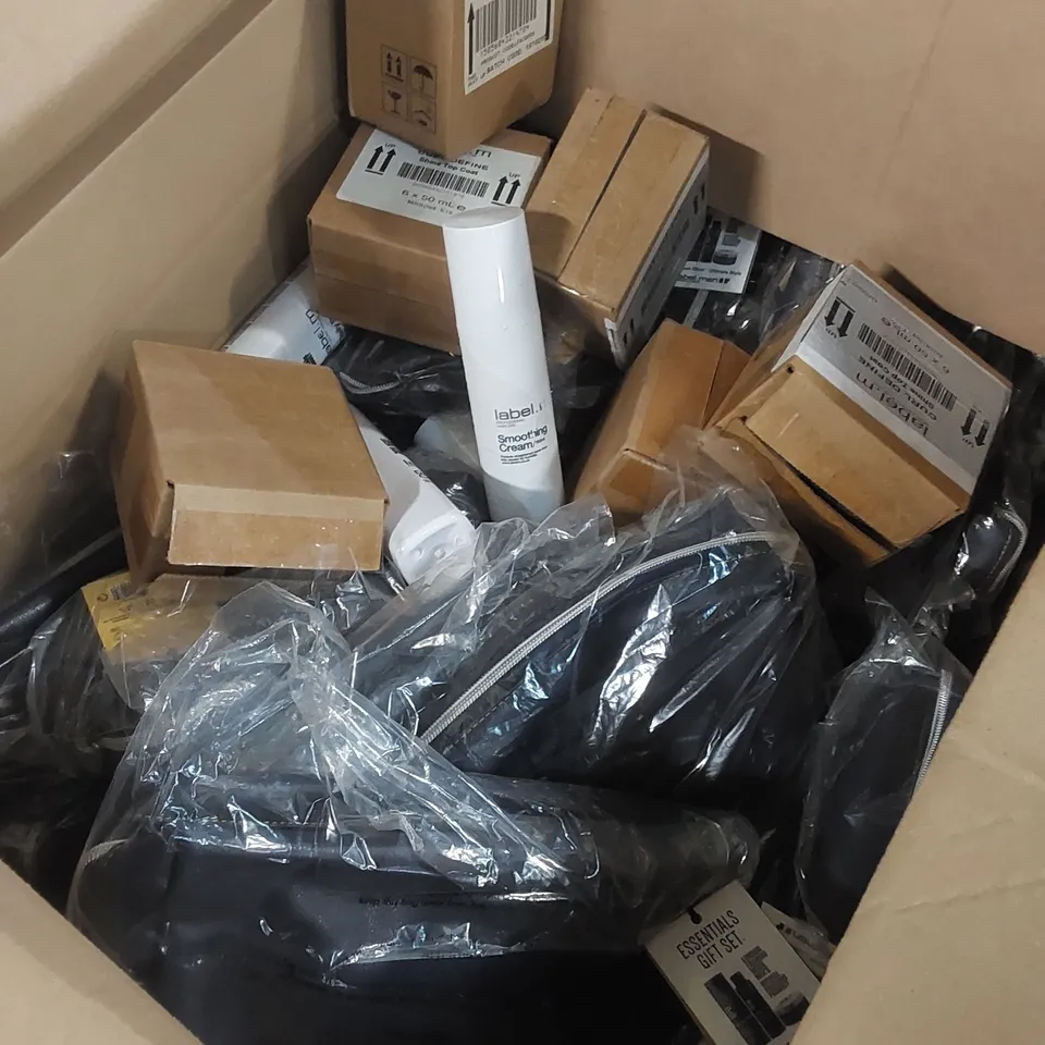 PALLET TO CONTAIN A LARGE ASSORTMENT OF HAIR CARE PRODUCTS TO INCLUDE; LABEL.M GIFT SETS, SHINE TOP COAT, HAIR CREAM, TONER ETC