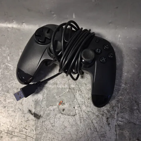 GIOTECK GAMING CONTROLLER IN BLACK