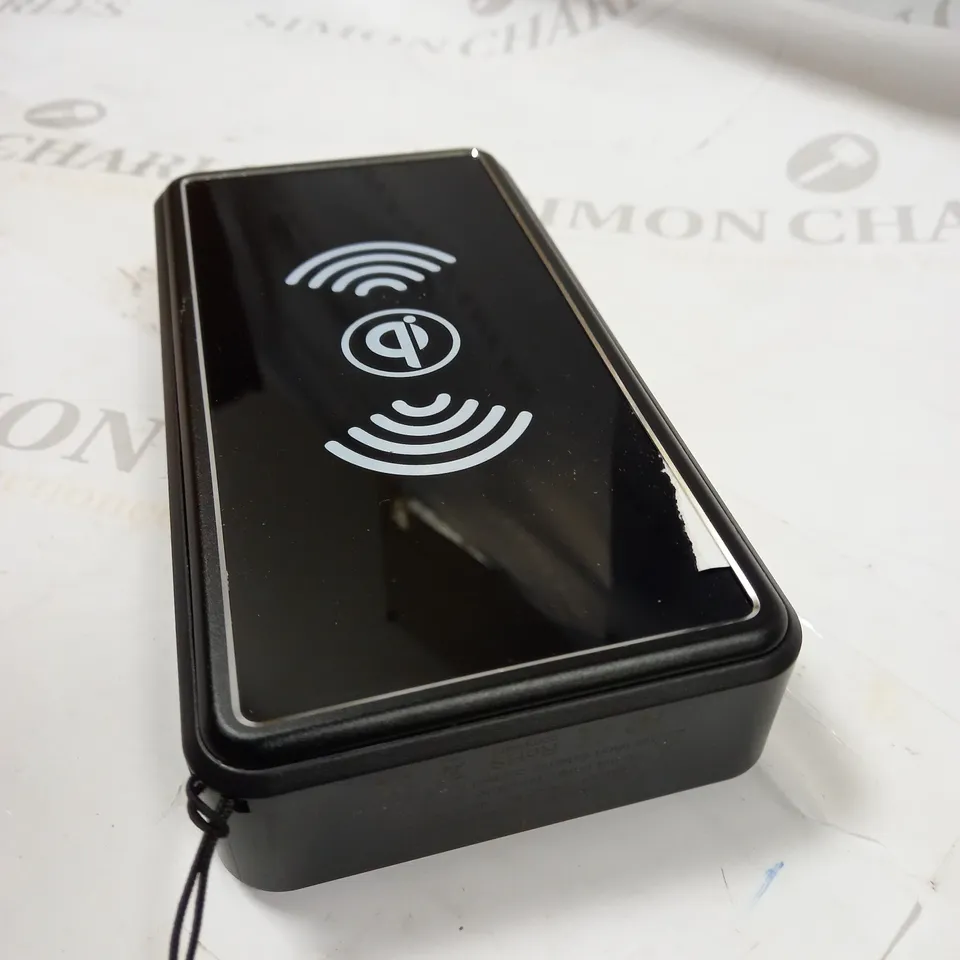 UNBRANDED SOLAR CHARGER 3.7V