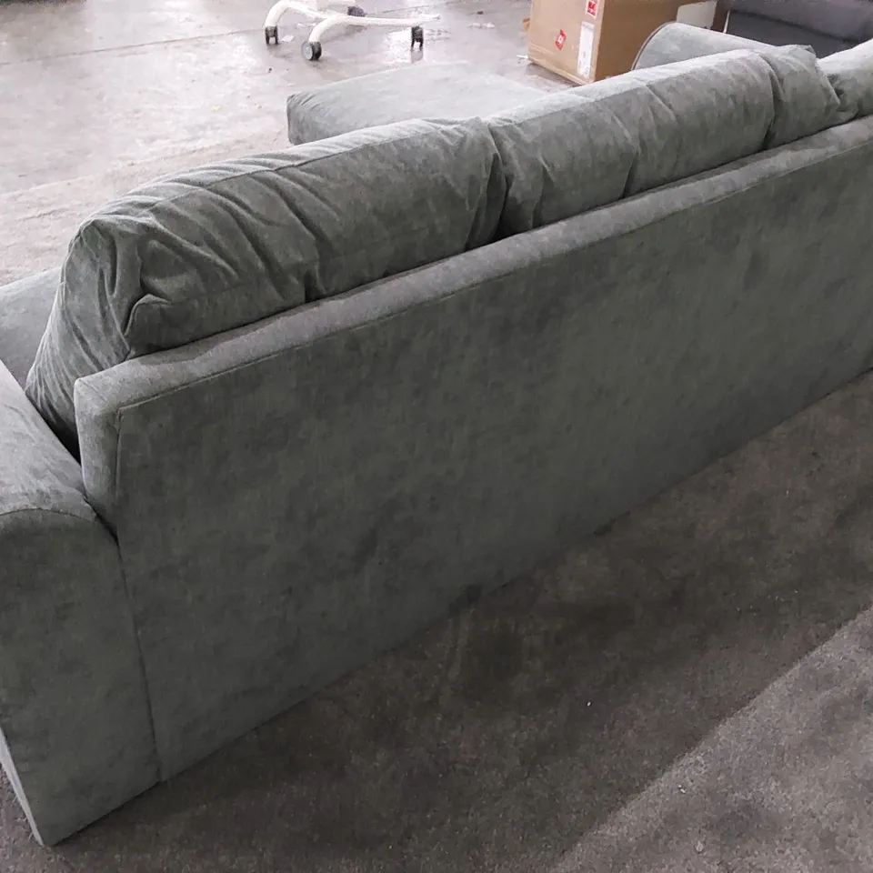 DESIGNER 2-PIECE UPHOLSTERED CHAISE SOFA IN GREY 