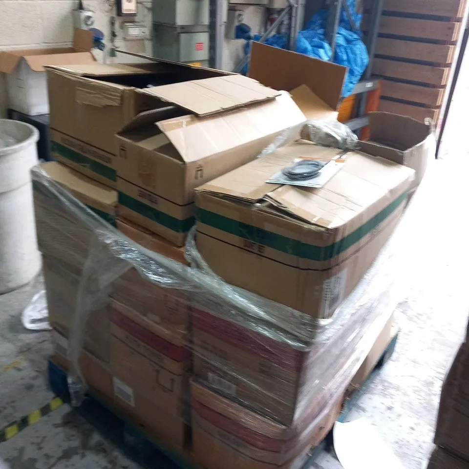 LARGE PALLET OF HAMA HIGH SPEED HDMI CABLE WITH ETHERNET